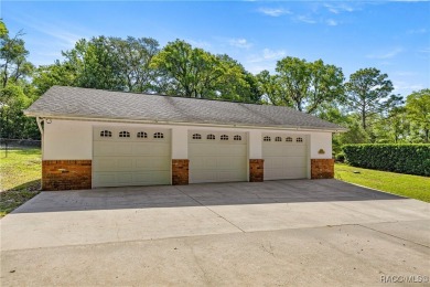 Welcome to a true hidden gem--where luxury living meets hobbyist on Rainbows End Golf Club in Florida - for sale on GolfHomes.com, golf home, golf lot