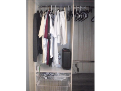 This well-maintained Double wide manufactured home 2-bedroom 1 & on The Club At Shenandoah Springs in California - for sale on GolfHomes.com, golf home, golf lot