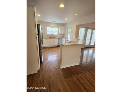 A beautiful, well maintained home in (Southport) BSL area. This on The Lakes Country Club in North Carolina - for sale on GolfHomes.com, golf home, golf lot