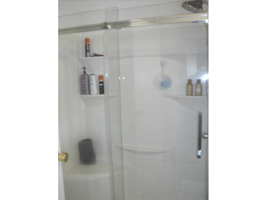This well-maintained Double wide manufactured home 2-bedroom 1 & on The Club At Shenandoah Springs in California - for sale on GolfHomes.com, golf home, golf lot