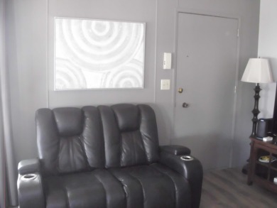 This well-maintained Double wide manufactured home 2-bedroom 1 & on The Club At Shenandoah Springs in California - for sale on GolfHomes.com, golf home, golf lot
