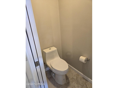 A beautiful, well maintained home in (Southport) BSL area. This on The Lakes Country Club in North Carolina - for sale on GolfHomes.com, golf home, golf lot