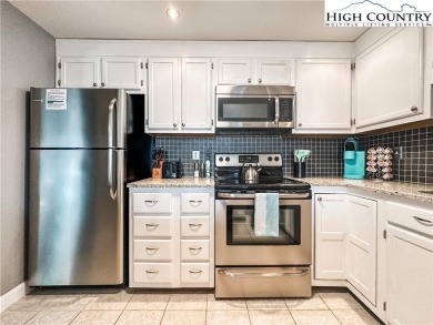 Amazing long range views, ski slope views and a fully furnished on Sugar Mountain Golf Course in North Carolina - for sale on GolfHomes.com, golf home, golf lot