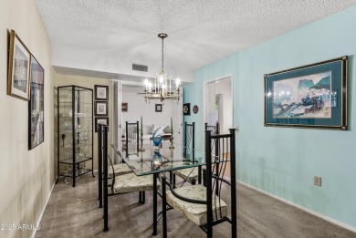 Come see this beautifully maintained 2-bedroom, 2-bath patio on Sun City-Willow Creek / Willow Brook  in Arizona - for sale on GolfHomes.com, golf home, golf lot