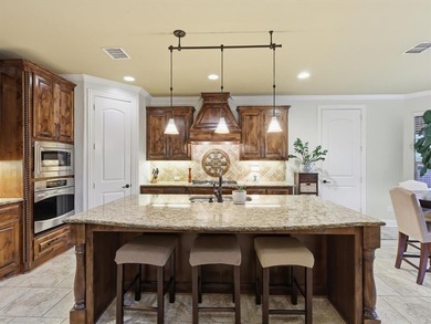 Beautifully maintained 4 bedroom 4 bathroom home in Trophy Club on Trophy Club of Dallas in Texas - for sale on GolfHomes.com, golf home, golf lot