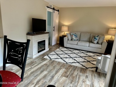 This newly renovated condo nestled between the 16th and 17th on Pinehurst Resort and Country Club in North Carolina - for sale on GolfHomes.com, golf home, golf lot