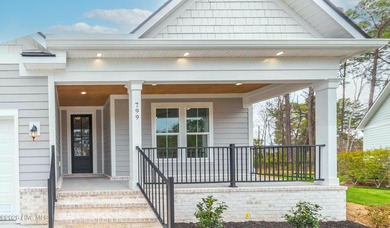 Welcome to this stunning new construction by Fox Homes located on Meadowlands Golf Club in North Carolina - for sale on GolfHomes.com, golf home, golf lot