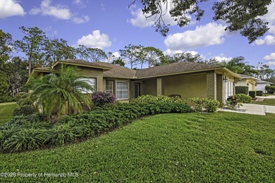 Beautifully maintained home featuring 3 bedrooms, 2 baths, a on Timber Pines Golf Course in Florida - for sale on GolfHomes.com, golf home, golf lot