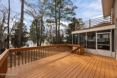 Don't miss this rare opportunity to own a waterfront home with a on Harbour Point Golf Club in North Carolina - for sale on GolfHomes.com, golf home, golf lot