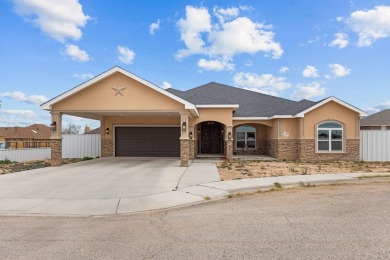 Stunning 4 Bed/ 4 .5 Bath with 3747 Sqft Home, sitting  on a on Ward County Golf Course in Texas - for sale on GolfHomes.com, golf home, golf lot