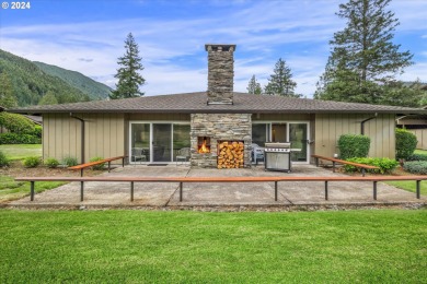 The best condo value on the market - a must see. Exceptional on The Resort at the Mountain in Oregon - for sale on GolfHomes.com, golf home, golf lot