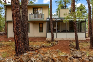 Charming Pinetop Lakes Cabin with Recreation Center Privileges on Pinetop Lakes Country Club in Arizona - for sale on GolfHomes.com, golf home, golf lot