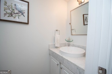 LAKEFRONT LIVING IN THE HEART OF PEACHTREE CITY! Fully furnished on Canongate At Flat Creek Club in Georgia - for sale on GolfHomes.com, golf home, golf lot