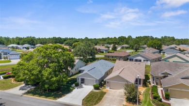 2 Bedrooms + 2 Bathrooms + 2 Car garage + New Roof + New A/C!! on Glen Lakes Country Club in Florida - for sale on GolfHomes.com, golf home, golf lot