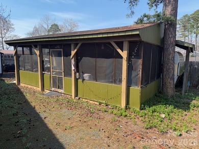 Great Opportunity awaits in Twin Harbor. Lot currently consists on The Tillery Tradition Country Club in North Carolina - for sale on GolfHomes.com, golf home, golf lot