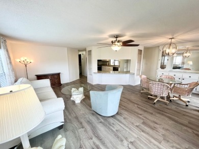 Motivated Seller Offering a Fantastic Incentive! Buyer will pay on Lake Fairways Country Club in Florida - for sale on GolfHomes.com, golf home, golf lot