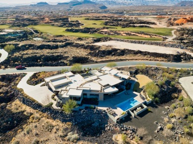 ***Furniture Package, TV's & Electronics Included** This gem is on Entrada at Snow Canyon in Utah - for sale on GolfHomes.com, golf home, golf lot