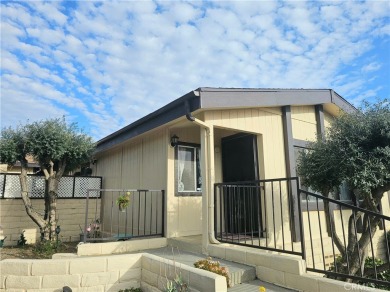 A well-kept spacious home nestled in a beautiful 55+ community on Sun Lakes Country Club in California - for sale on GolfHomes.com, golf home, golf lot