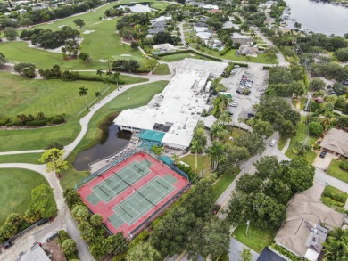Welcome To Turtle Creek! This Spacious Second-Floor Condo Offers on Turtle Creek Club in Florida - for sale on GolfHomes.com, golf home, golf lot