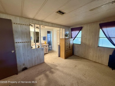 Discover this High Point gem! This charming 2-bedroom, 2-bath on High Point Golf Club, Inc. in Florida - for sale on GolfHomes.com, golf home, golf lot