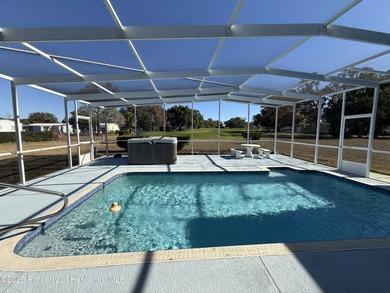 Discover this High Point gem! This charming 2-bedroom, 2-bath on High Point Golf Club, Inc. in Florida - for sale on GolfHomes.com, golf home, golf lot