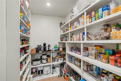 Back on the market due to no fault of the seller. Inspections on Staley Farms Golf Club in Missouri - for sale on GolfHomes.com, golf home, golf lot