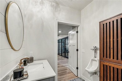 Back on the market due to no fault of the seller. Inspections on Staley Farms Golf Club in Missouri - for sale on GolfHomes.com, golf home, golf lot