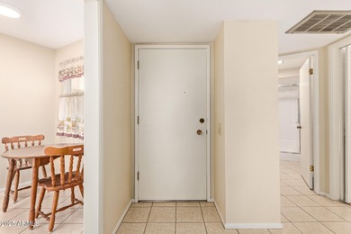 This charming apartment awaits you in the desirable Sun City! on Sun City North Golf Course in Arizona - for sale on GolfHomes.com, golf home, golf lot