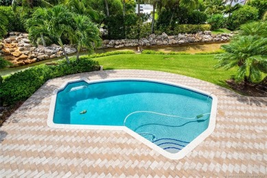 Just a short walk to the beach, this charming home offers a on Sailfish Point Golf Club, Inc. in Florida - for sale on GolfHomes.com, golf home, golf lot