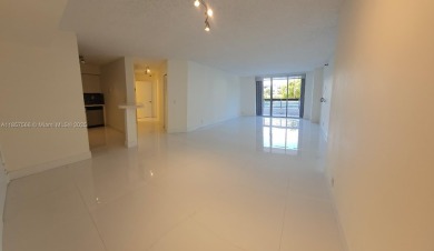 Modern  sun-filled condo in Mystic Pointe - Aventura. This on Turnberry Isle Resort and Club in Florida - for sale on GolfHomes.com, golf home, golf lot