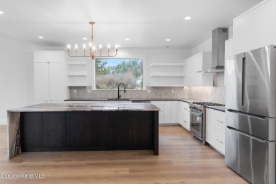 Discover the pinnacle of North Idaho luxury at the Golfers on The Idaho Club in Idaho - for sale on GolfHomes.com, golf home, golf lot