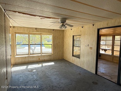 Opportunity awaits in the desirable 55+ golf community of High on High Point Golf Club, Inc. in Florida - for sale on GolfHomes.com, golf home, golf lot