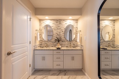 Turnkey nightly rental investment or private vacation retreat in on Pointe Royale Village Country Club in Missouri - for sale on GolfHomes.com, golf home, golf lot