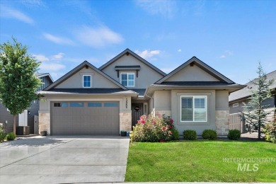 Nestled in the sought-after Redhawk Ridge subdivision, this on Hunters Point Golf Club in Idaho - for sale on GolfHomes.com, golf home, golf lot