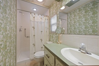 This 1979 two bedroom, two bathroom home may be the perfect on Maple Leaf Golf and Country Club in Florida - for sale on GolfHomes.com, golf home, golf lot