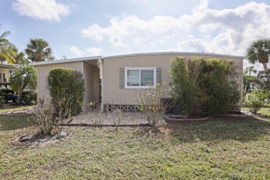 This 1979 two bedroom, two bathroom home may be the perfect on Maple Leaf Golf and Country Club in Florida - for sale on GolfHomes.com, golf home, golf lot