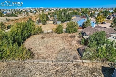 Welcome to this beautiful 4-bedroom, 3-bathroom home that on Antler Creek Golf Course in Colorado - for sale on GolfHomes.com, golf home, golf lot