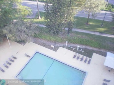 Unbeatable location in Aventura! Musts see 2/2, high floor unit on Turnberry Isle Resort and Club in Florida - for sale on GolfHomes.com, golf home, golf lot