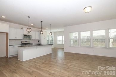 Immaculate single-level living in the highly coveted Stonebridge on Stonebridge Golf Club in North Carolina - for sale on GolfHomes.com, golf home, golf lot