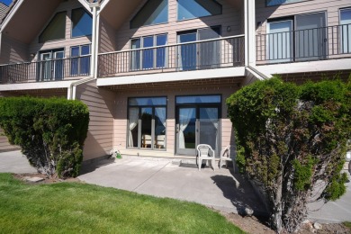 Stunning Lakefront Condo in Harbor Isle Golf Course Community! on Harbor Links Golf Course in Oregon - for sale on GolfHomes.com, golf home, golf lot