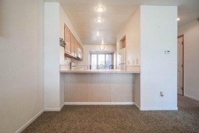 Stunning Lakefront Condo in Harbor Isle Golf Course Community! on Harbor Links Golf Course in Oregon - for sale on GolfHomes.com, golf home, golf lot