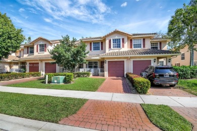 FABULOUS 4/3 2-story townhome in Davie!! This home is in a very on Grande Oaks Golf Club in Florida - for sale on GolfHomes.com, golf home, golf lot