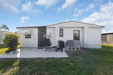 MOTIVATED SELLERS $10,000 PRICE IMPROVEMENT Charming 2-Bedroom on Silver Lakes Resort and Golf Club in Florida - for sale on GolfHomes.com, golf home, golf lot