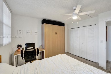 This charming 2-bedroom, 2-bathroom condo offers the perfect on Pine Island Ridge Country Club in Florida - for sale on GolfHomes.com, golf home, golf lot