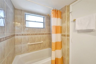 This charming 2-bedroom, 2-bathroom condo offers the perfect on Pine Island Ridge Country Club in Florida - for sale on GolfHomes.com, golf home, golf lot