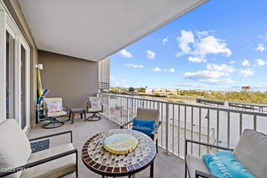 Remaining 2025 HOA fees being paid by seller at time of on Signal Hill Golf Course, Inc. in Florida - for sale on GolfHomes.com, golf home, golf lot
