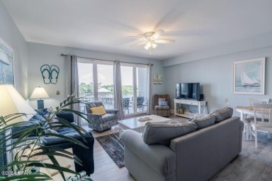 Remaining 2025 HOA fees being paid by seller at time of on Signal Hill Golf Course, Inc. in Florida - for sale on GolfHomes.com, golf home, golf lot