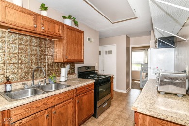 Charming Duplex Near Edgewood Golf Course - Great Investment on Edgewood Golf Club in Indiana - for sale on GolfHomes.com, golf home, golf lot
