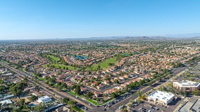 Beautifully remodeled move-in ready home, with spacious living on Arrowhead Country Club in Arizona - for sale on GolfHomes.com, golf home, golf lot