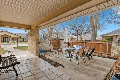 Move-in ready home in the heart of Mansfield! This beautifully on Walnut Creek Country Club in Texas - for sale on GolfHomes.com, golf home, golf lot